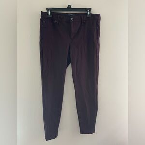 Women’s Size 10 Maroon Liverpool Jegging Pants